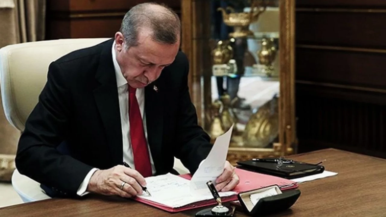 Cumhurbaşkanı Erdoğan'ın imzasıyla yeni atamalar Resmî Gazete'de