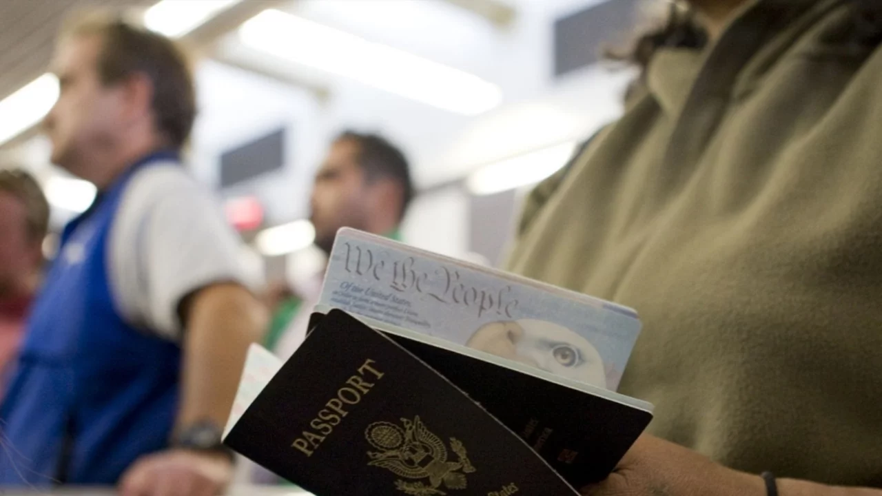 AB'den Gürcistan kararı: Artık vizesiz seyahat edemeyecekler