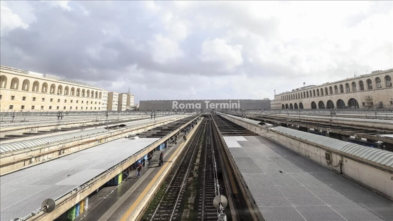 İtalya'da demir yollarına bir sabotaj girişimi daha