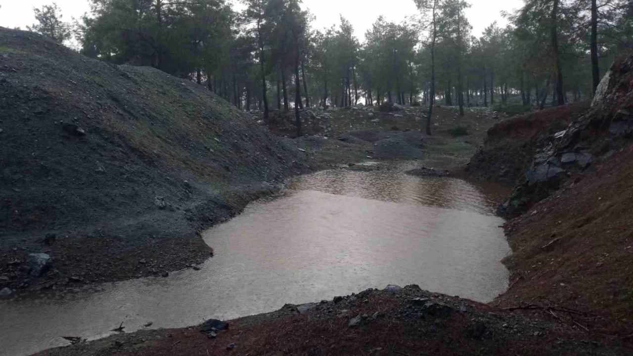 Su dolan çukura düşen 10 yaşındaki çocuk hayatını kaybetti