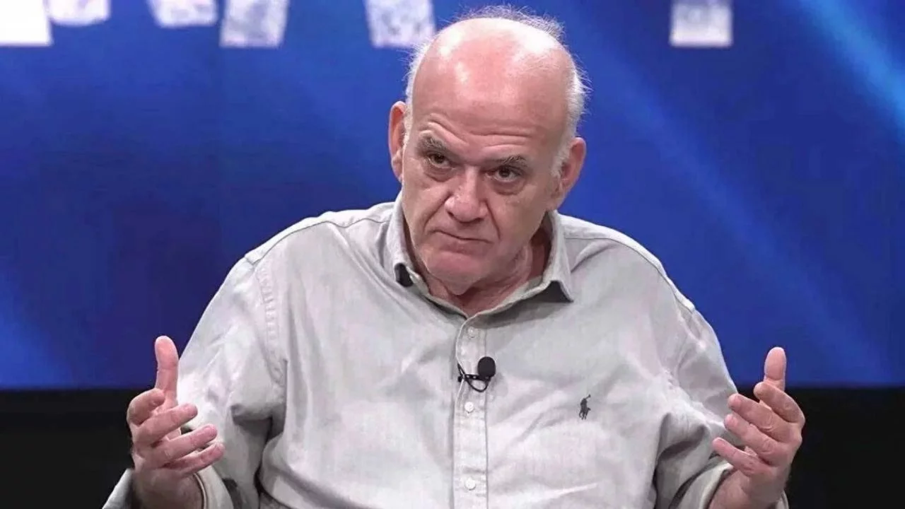 Ahmet Çakar: "Şampiyonluk yarışında baskı Galatasaray'da"