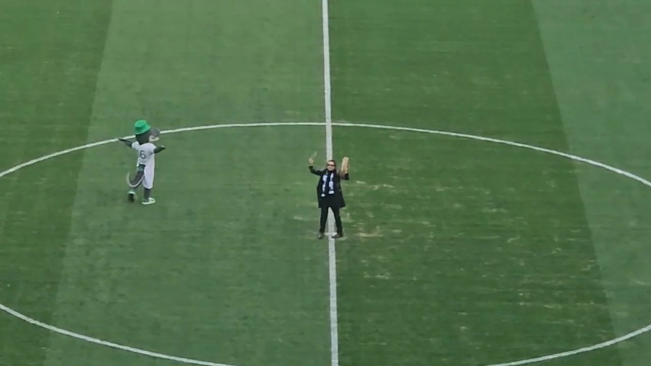 Bursa  Matlı Stadyumu'nda Gökhan Kırdar, cendereyi yönetti