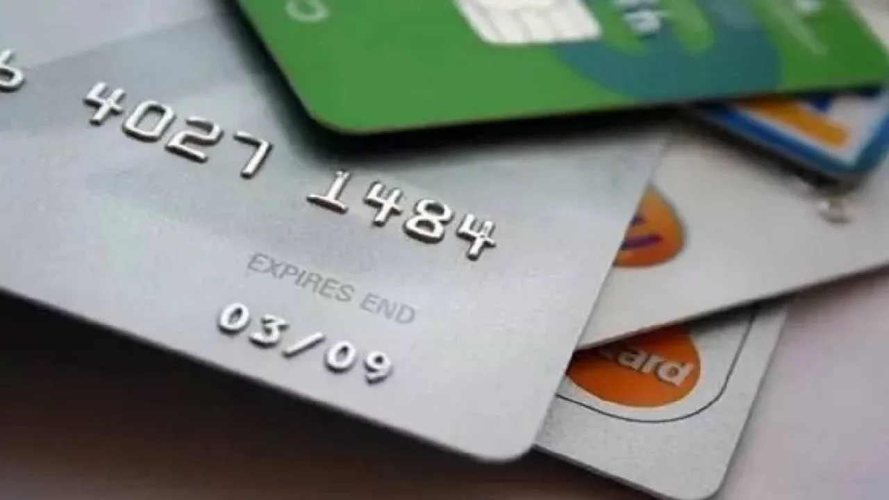 Kredi kartı limitlerinde büyük kesinti dönemi resmen başladı