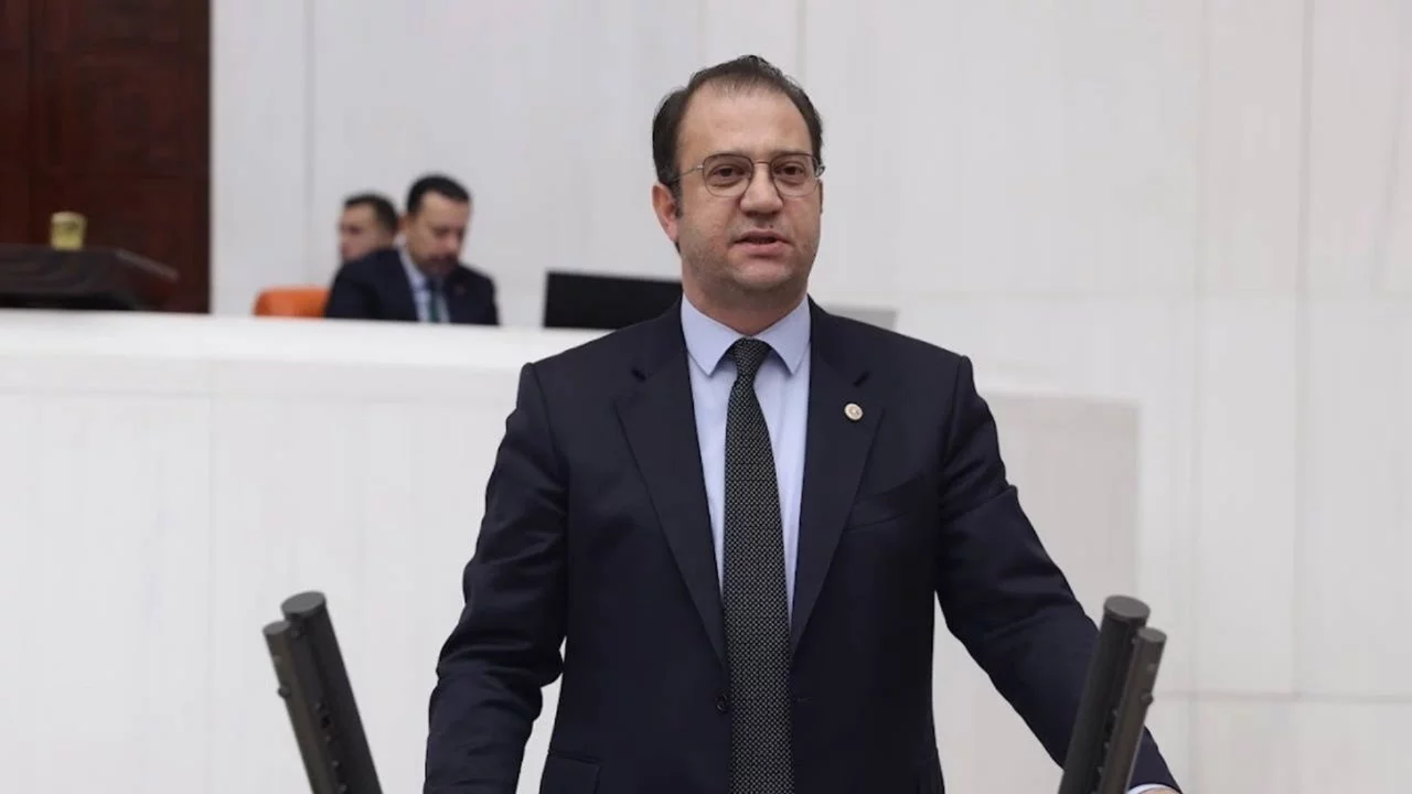 CHP milletvekili TBMM'de sordu: 'Çalındı demek istemiyorum ama atlar nerede?'