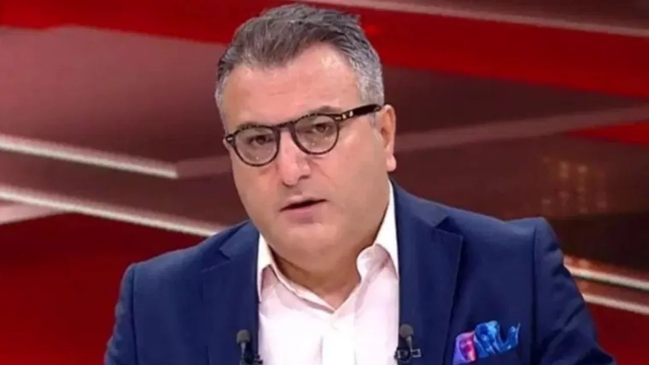 Cem Küçük'ten köprü ve otoyolların özelleştirilmesi iddialarına yanıt: 'Köprü satılmıyor, gelirle...