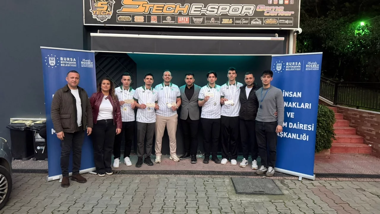 Bursa Büyükşehir'den personele yönelik 'E-Spor' turnuvası