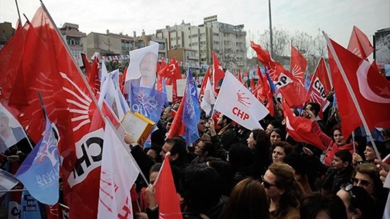 Özgür Özel: Türkiye'yi ayağa kaldıracağım, o köprüleri sattırmayacağım!