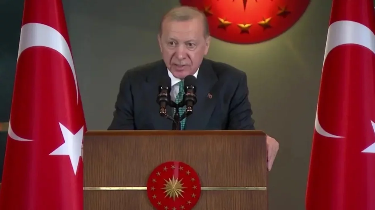 Cumhurbaşkanı Erdoğan'dan Terörsüz Türkiye mesajı: "Türkiye'yi terör musibetinden kurtarmakta kar...