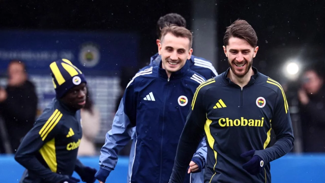 Nottingham Forest maçı öncesi Fenerbahçe'de logo krizi!