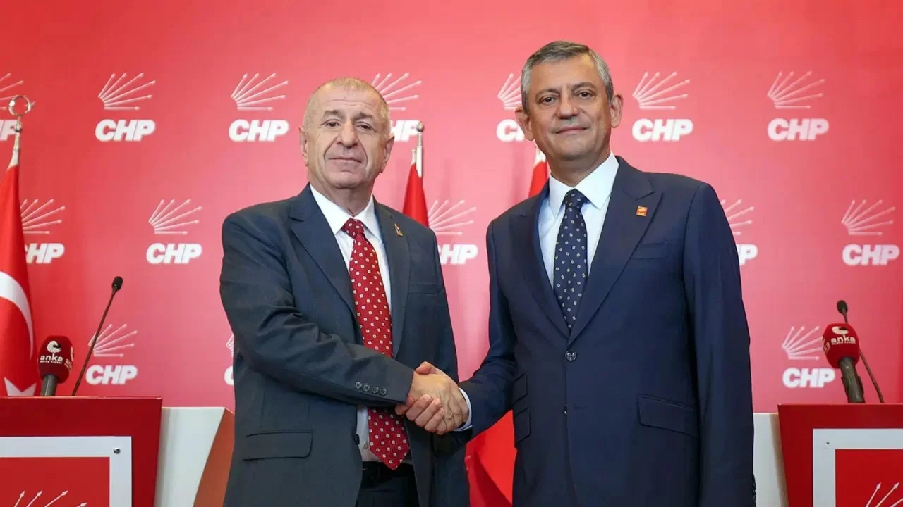 Zafer Partisi Genel Başkanı Ümit Özdağ'dan Özgür Özel'e 'komisyon raporu' sorusu