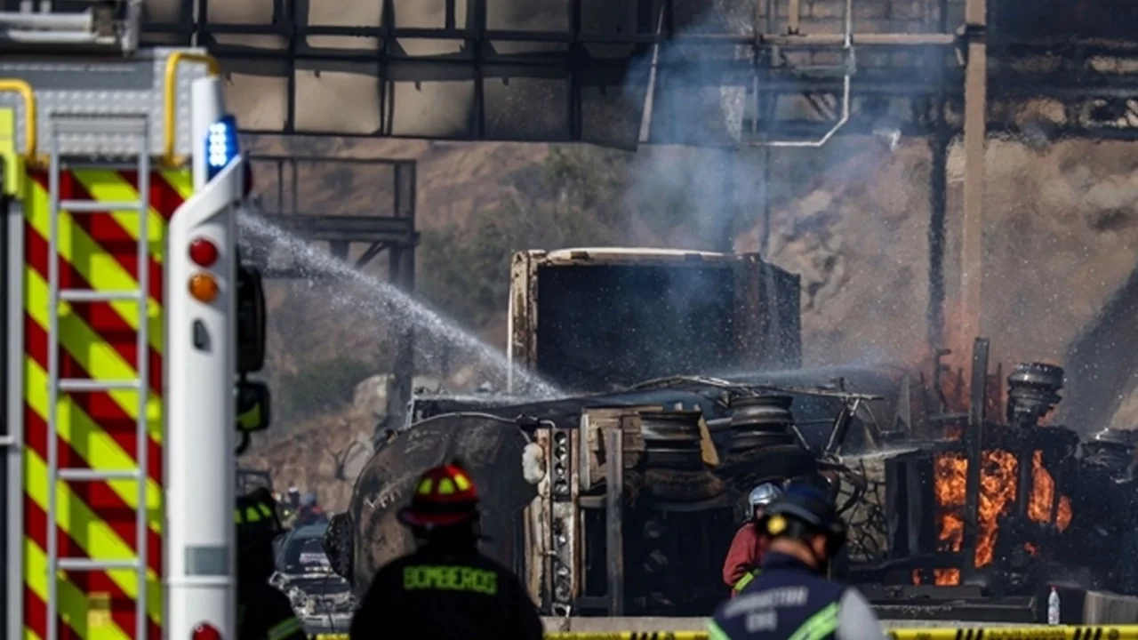 Şili'de gaz yüklü tanker patladı: Çok sayıda ölü ve yaralı var