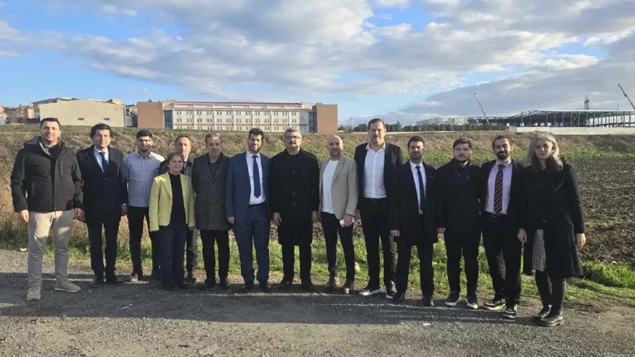 Hataylı avukatlardan Ekrem İmamoğlu ve Can Atalay'a ziyaret