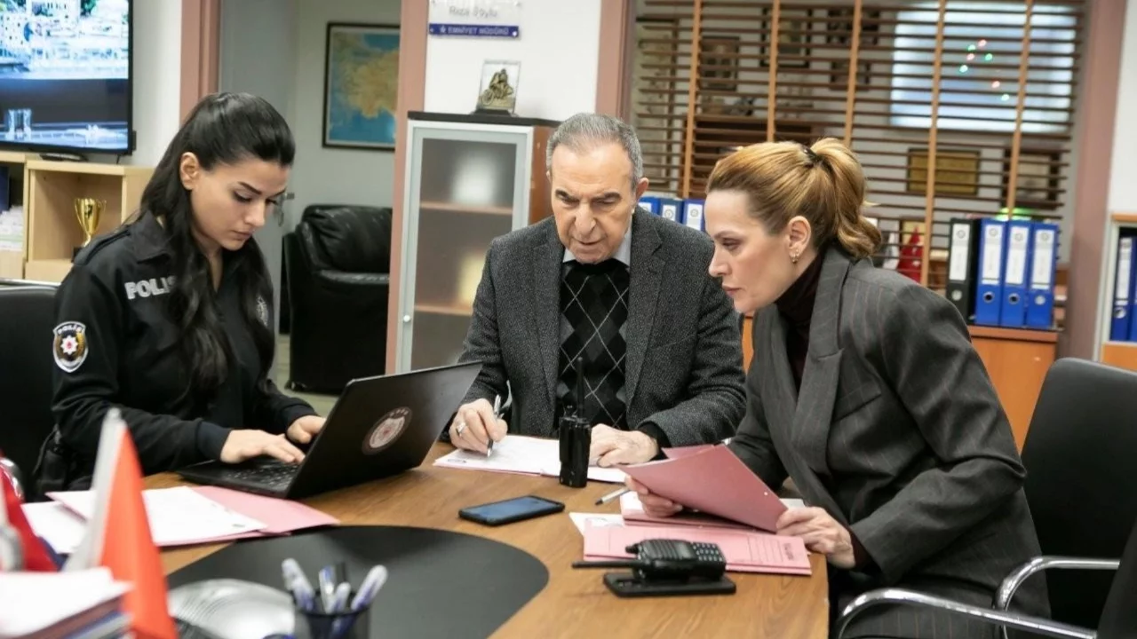 Arka Sokaklar 740. bölüm tek parça full izle!