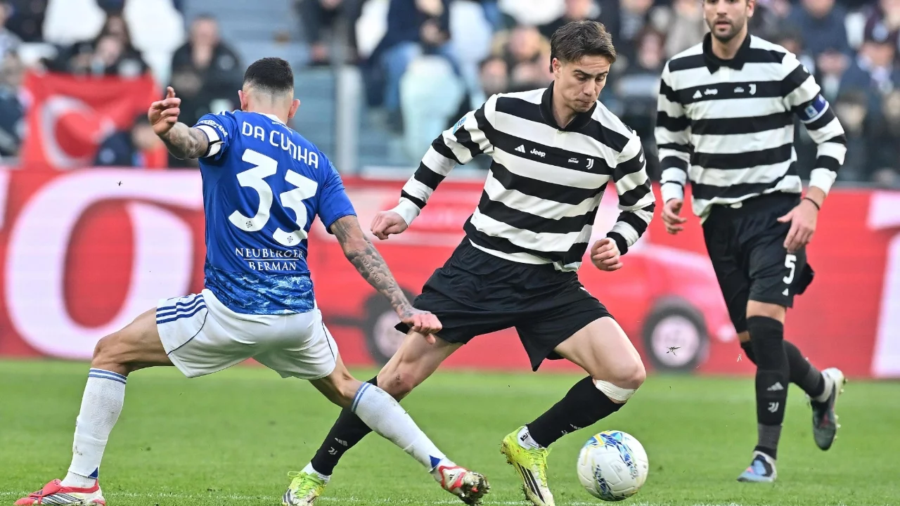 Juventus, evinde Como'ya mağlup