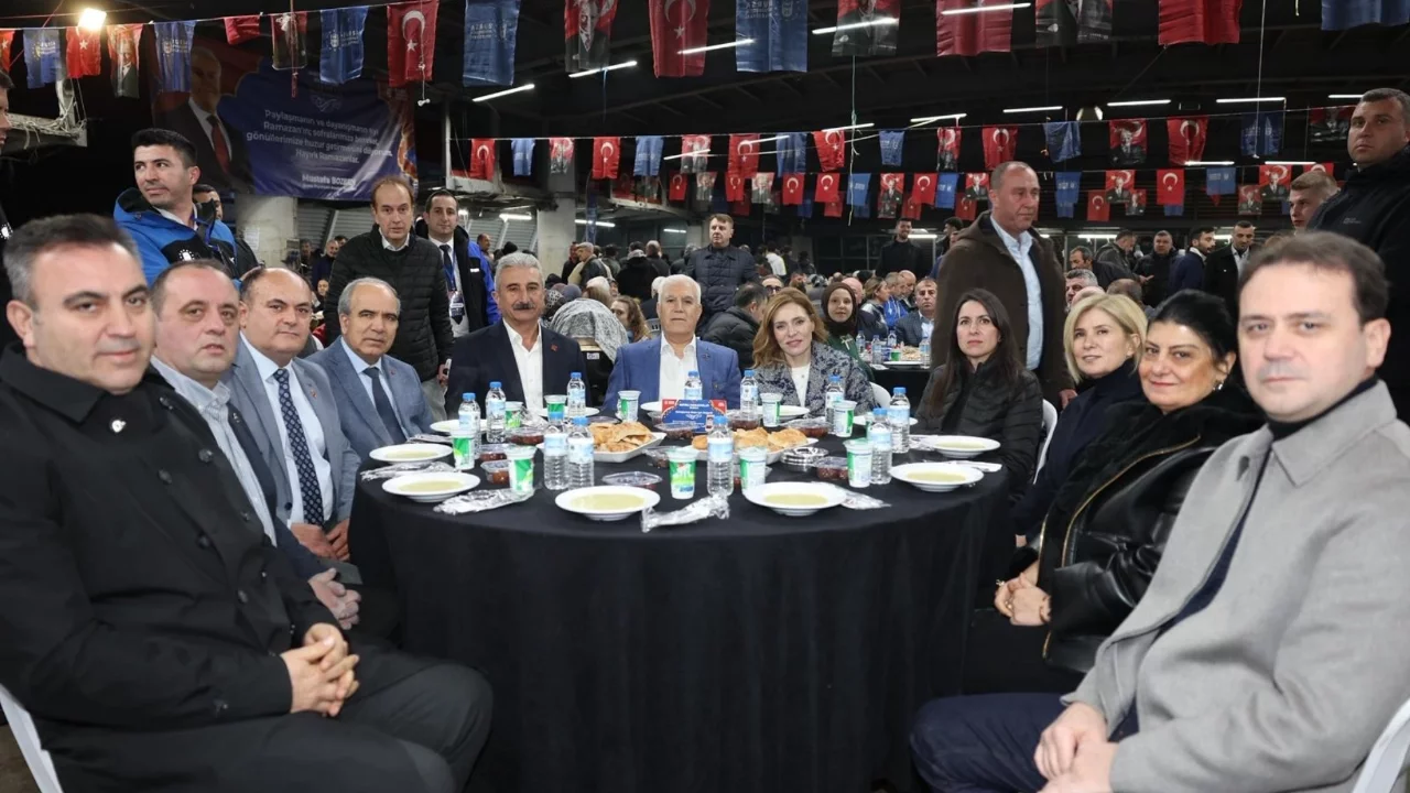 Ramazan, Büyükşehir'le bir başka yaşanıyor! Başkan Bozbey: "Ramazan'ın dayanışma yönünü çok güzel...