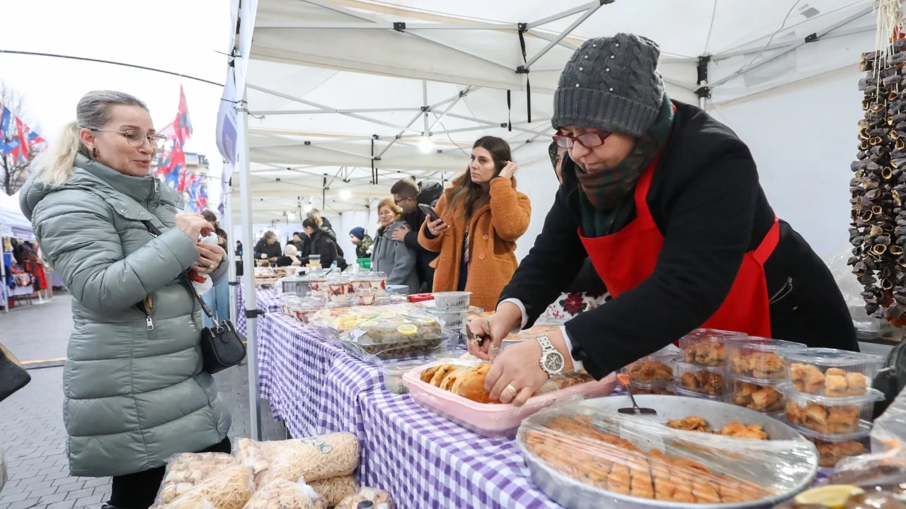 Bursa'da üreten kadınlar Büyükşehir'le güçleniyor