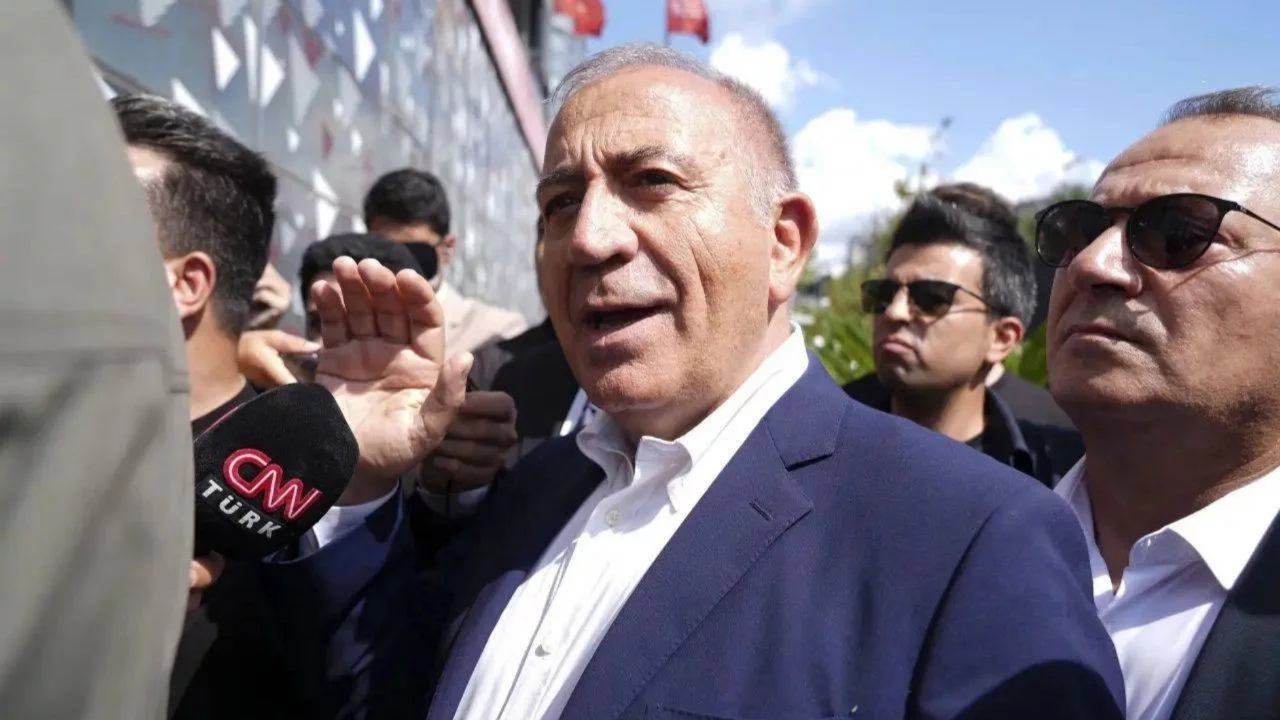 CHP'li Atalar'dan Oğuzhan Uğur'a 'Gürsel Tekin' tepkisi