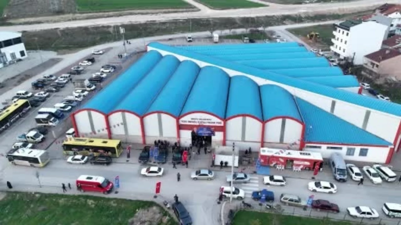 İnegöl'de Büyükşehir'le Ramazan bereketi