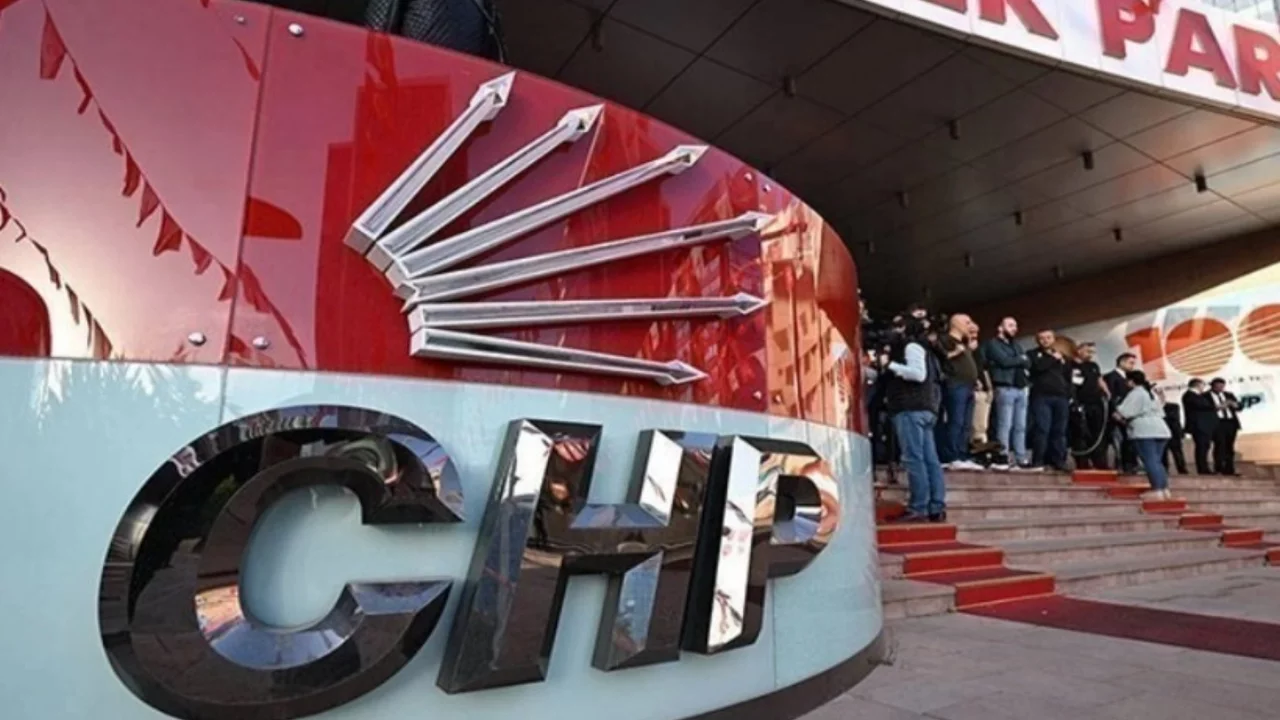 CHP'nin kurultay davasında İBB talebine ret!