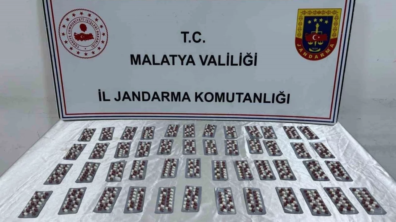 Malatya'da 661 adet sentetik ecza hapı ele geçirildi:1 gözaltı