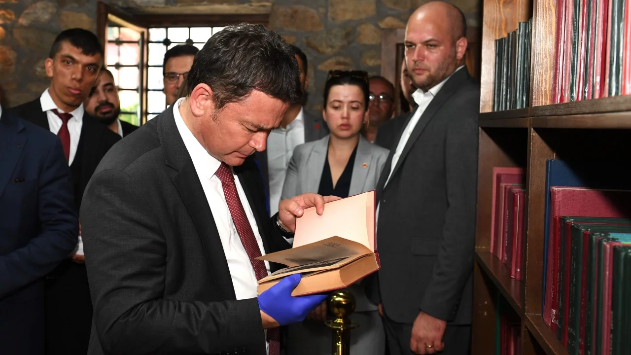 Osmangazi'de  Ahmet Hamdi Tanpınar Edebiyat Yarışması başvuruları başladı