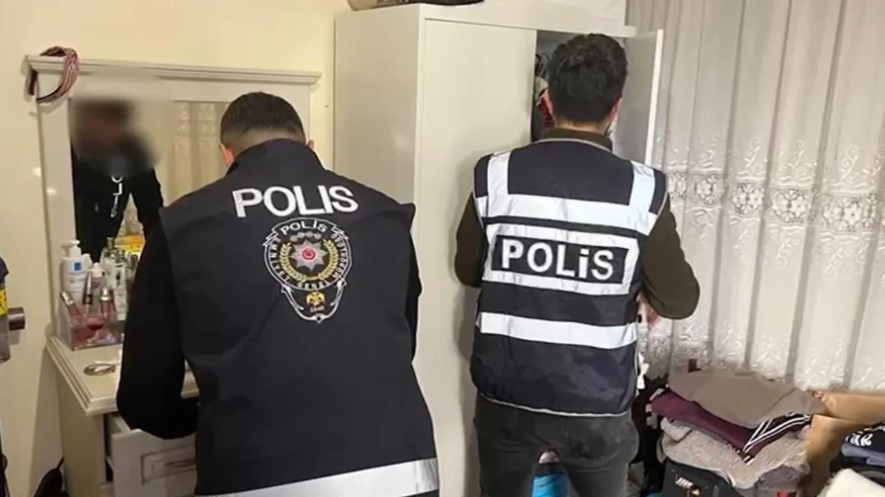 "Başkomiser" yalanıyla 20 milyonluk vurgun yaptılar