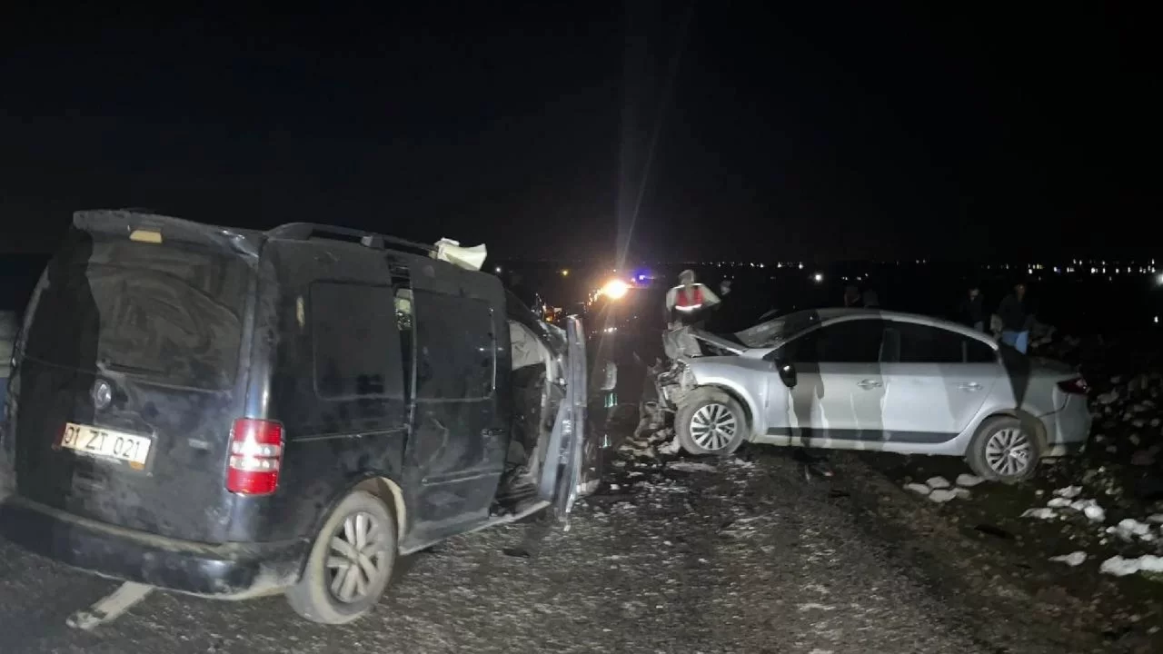 Diyarbakır'da trafik kazası: Ölü ve yaralılar var