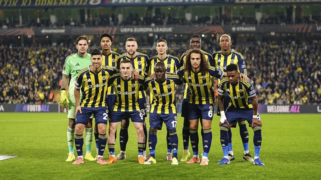 Fenerbahçe, Nottingham Forest'a konuk olacak