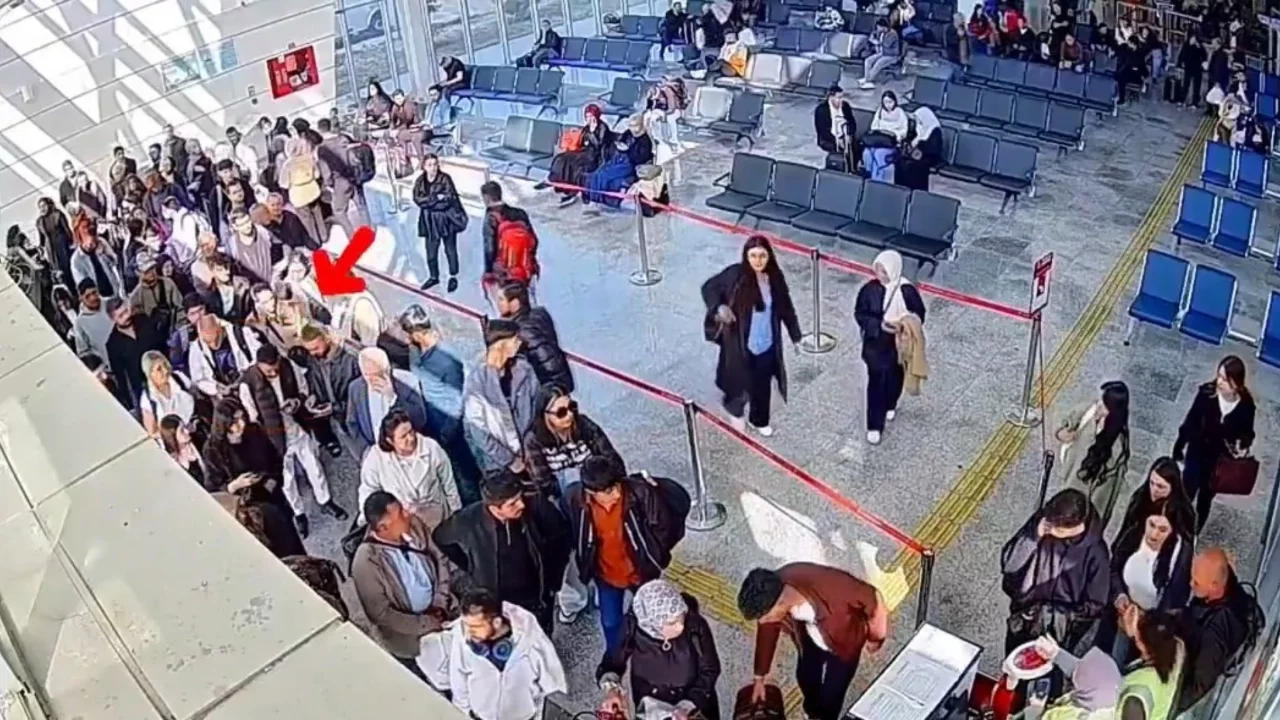 Hakkari-Yüksekova Havalimanı'nda 9 kilo uyuşturucu ele geçirildi: 15 gözaltı