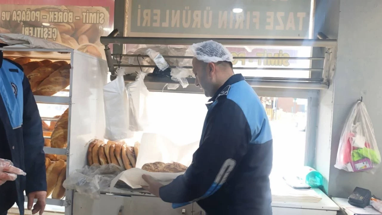 Bursa Orhaneli'de zabıta ekipleri fırınları denetledi