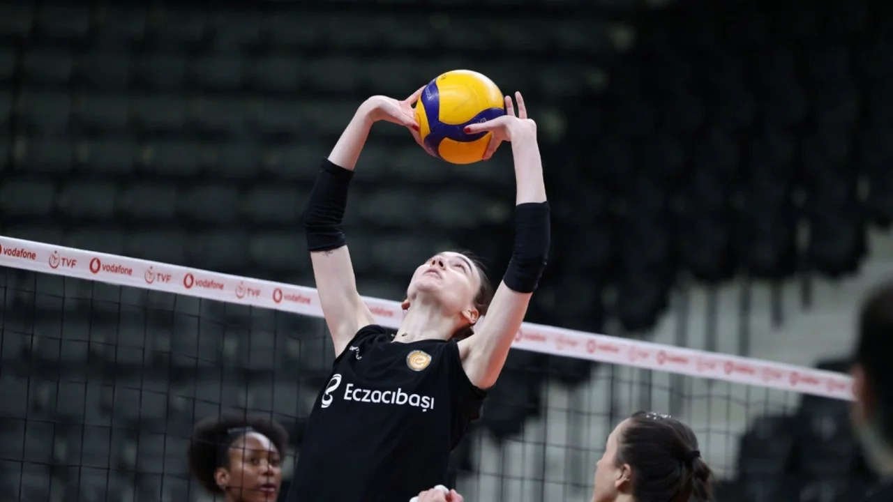 Eczacıbaşı Dynavit, Göztepe ile mücadele edecek