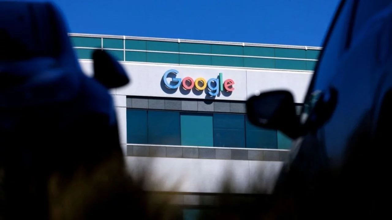 Rusya'dan Google'a yaklaşık 206 milyon dolar ceza