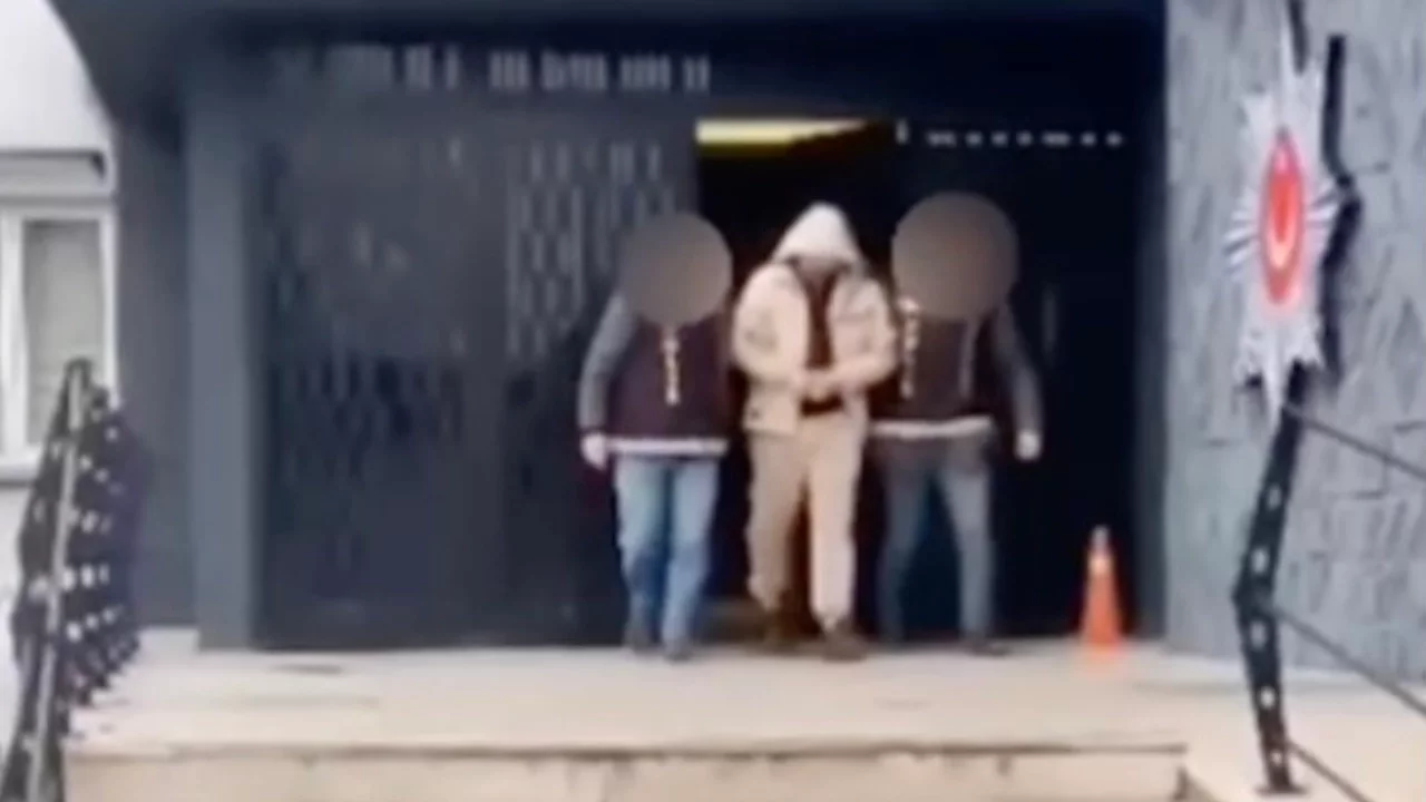 Bursa'da kesinleşmiş hapis cezası olan 3 firari yakalandı