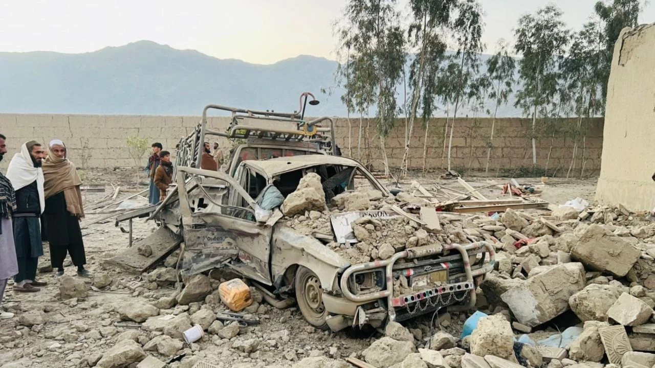 Pakistan-Afganistan sınırında çatışmalar devam ediyor