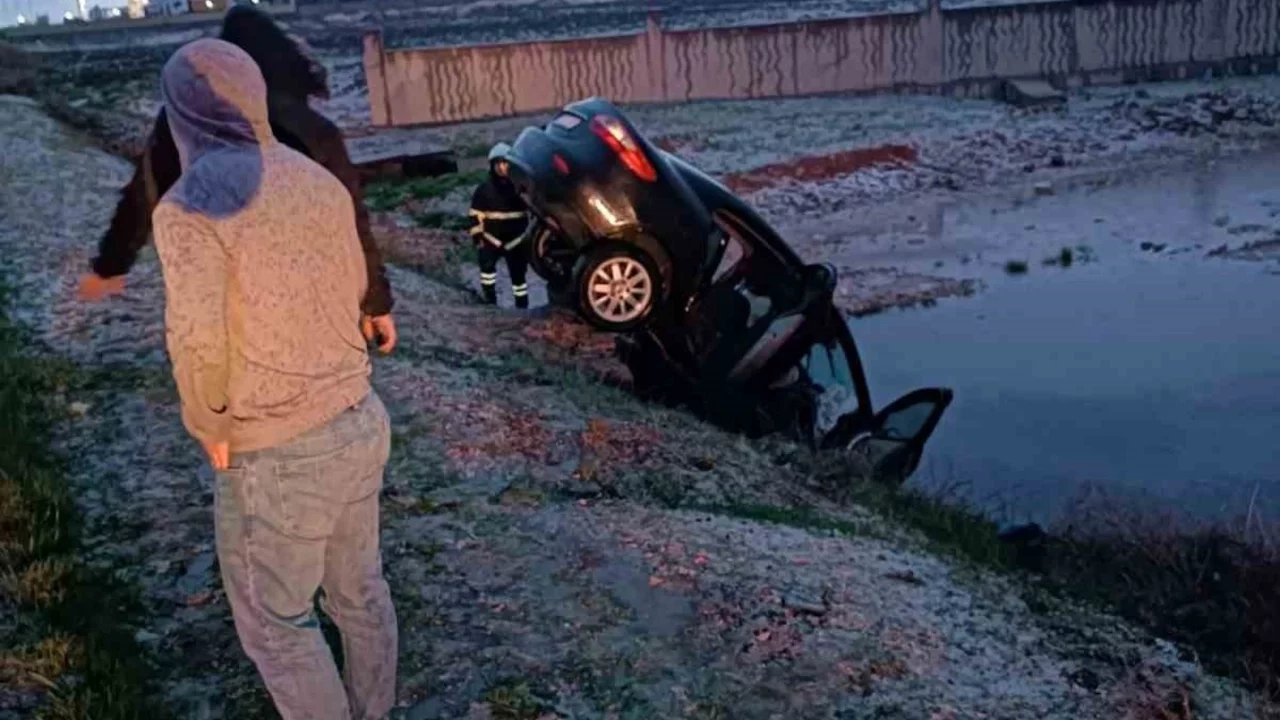 Mardin'de 3 araçlı zincirleme kaza: 9 yaralı