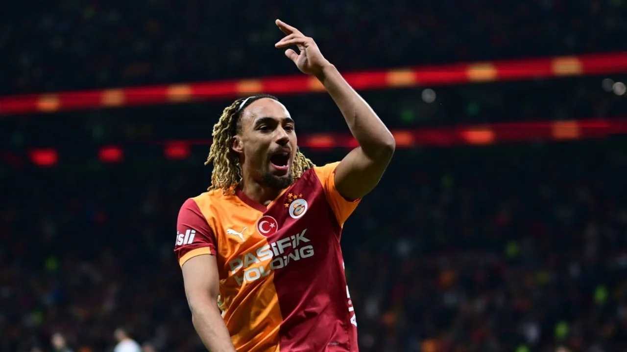Galatasaray, Alanyaspor'u 3 golle devirdi