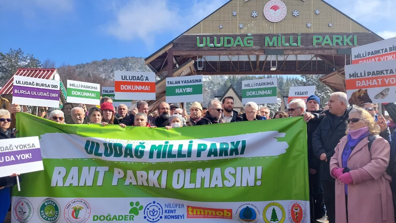 Uludağ Milli Parkı için Bursa ayakta: "Uludağ milli parkı yoksa bursa da yok olur"