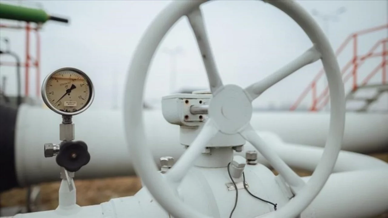 Mısır, İsrail'den doğal gaz tedarikini durdurduğunu açıkladı