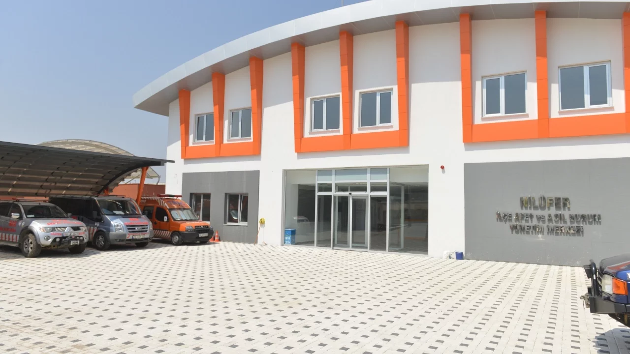 Nilüfer Belediyesi'nden Deprem Haftası'nda uygulamalı afet eğitimi