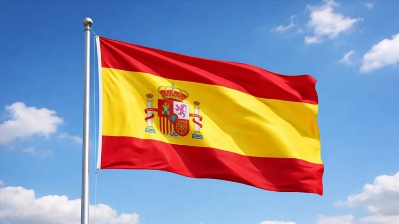 İspanya İran'a yönelik saldırılarda üslerinin kullanılmasına izin vermediğini açıkladı