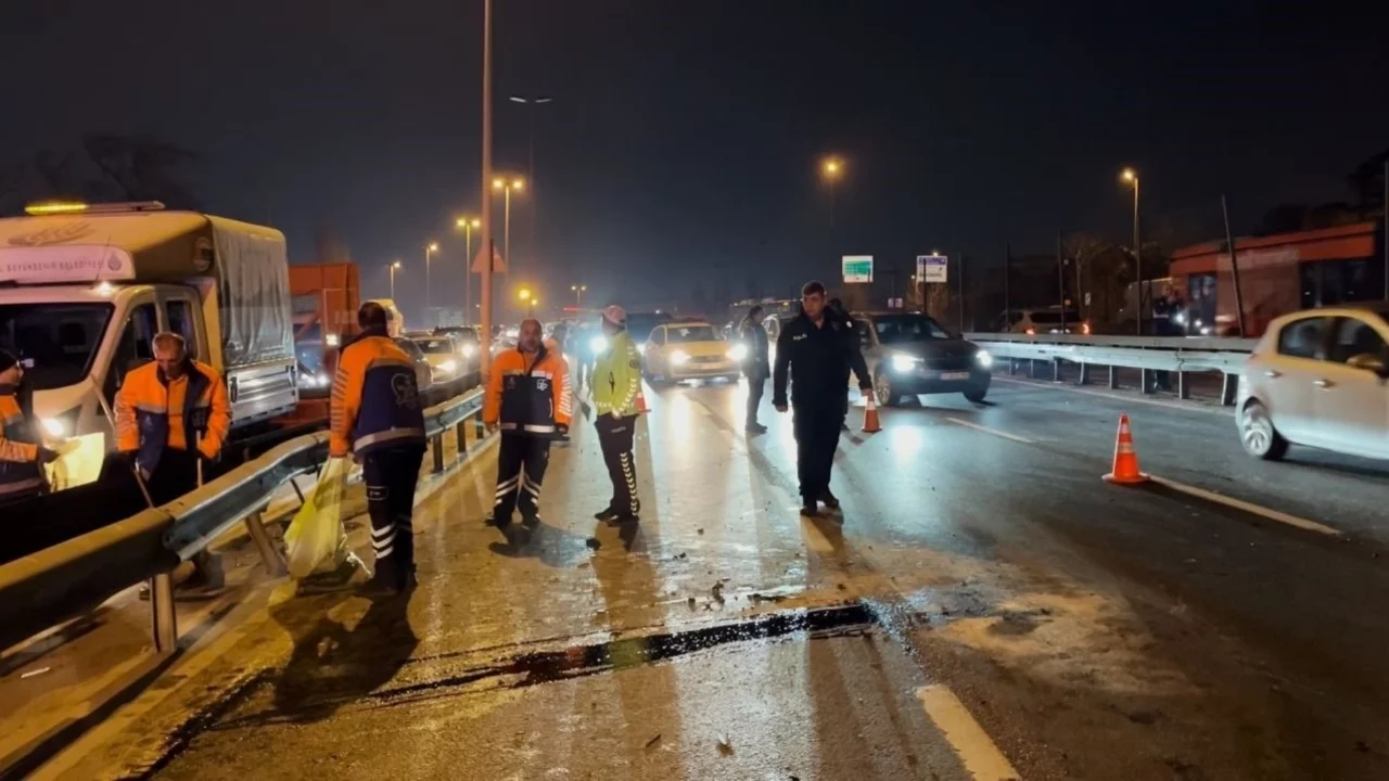 İstanbul'da zincirleme trafik kazası: 1 yaralı