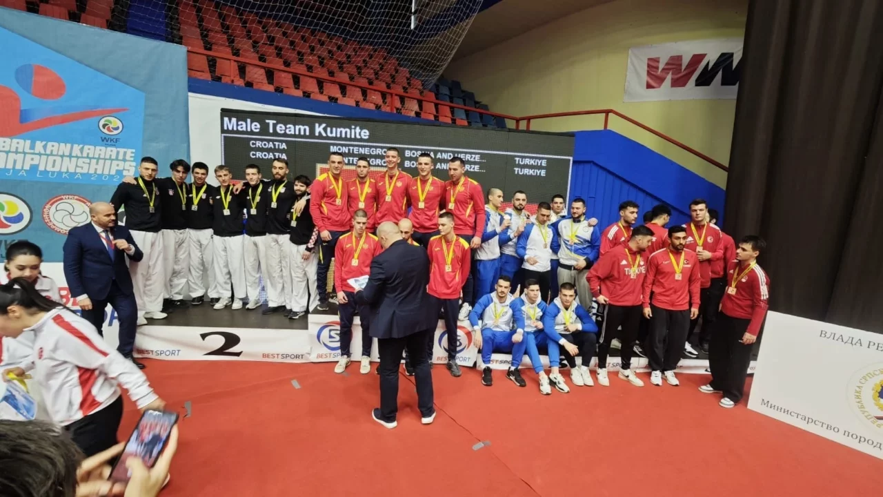 Bursa Büyükşehir Belediyesporlu Umut Eren Gündoğ'dan bronz madalya