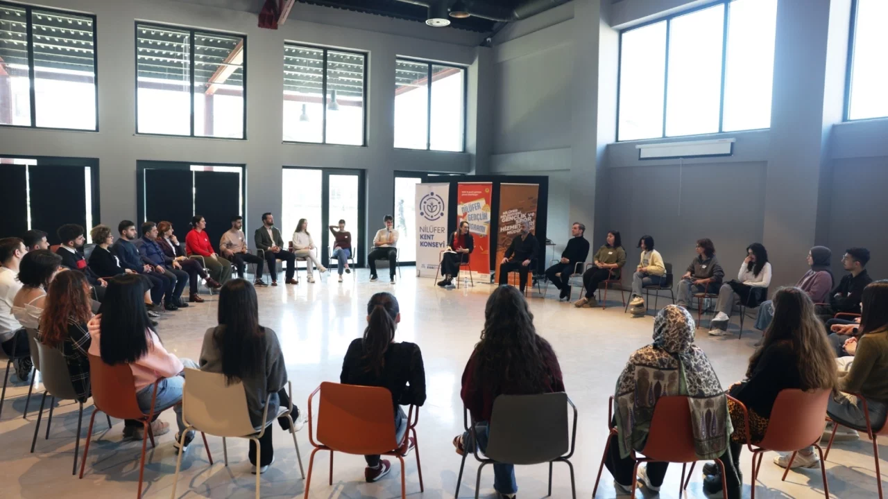 Nilüfer Gençlik Programı buluşmasında "ifade özgürlüğü" konuşuldu