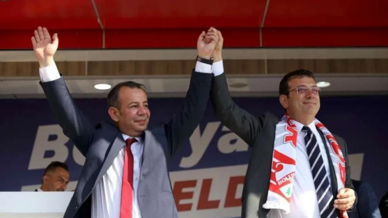 İmamoğlu'ndan Tanju Özcan'a destek mesajı: Moralini yüksek tut Tanju Başkanım, bu günler geçecek