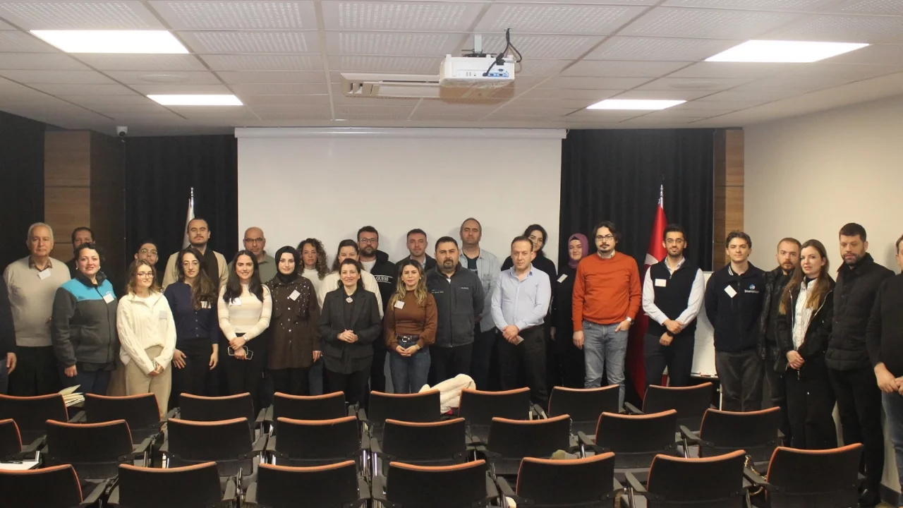 Kayapa OSB'de "Kümelenme Eğitimi" düzenlendi