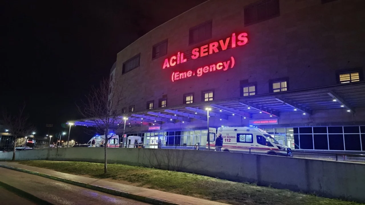 Silahla vurulan kişi hastaneye kaldırıldı