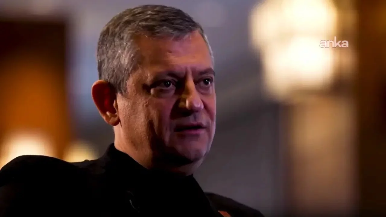 Özgür Özel '19 Mart'ı anlattı: 'Millet bayrağı bırakıp kaçana vermiyor'