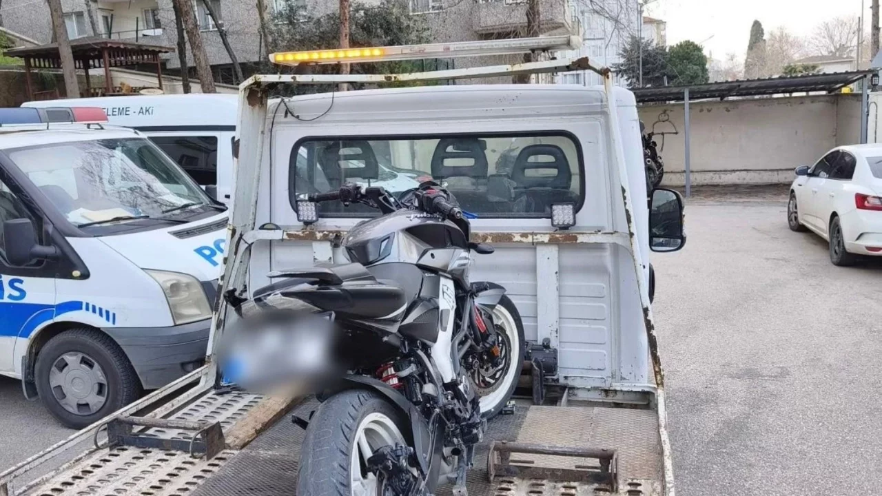 Bursa'da 'Dur' ihtarına uymayan motosiklet sürücüsüne 245 bin TL ceza