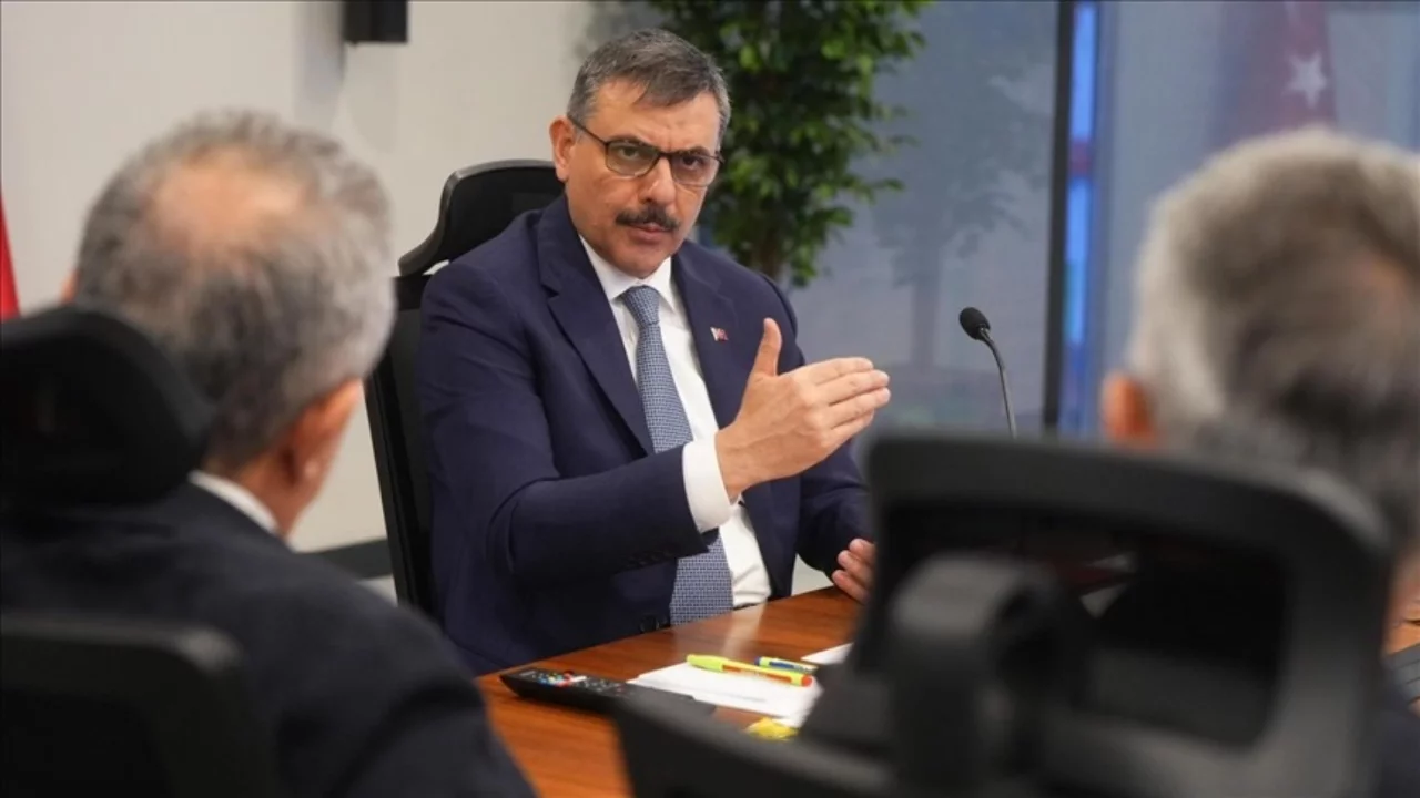 Bakan Çiftçi'den suç örgütleri ve uyuşturucuyla mücadele vurgusu