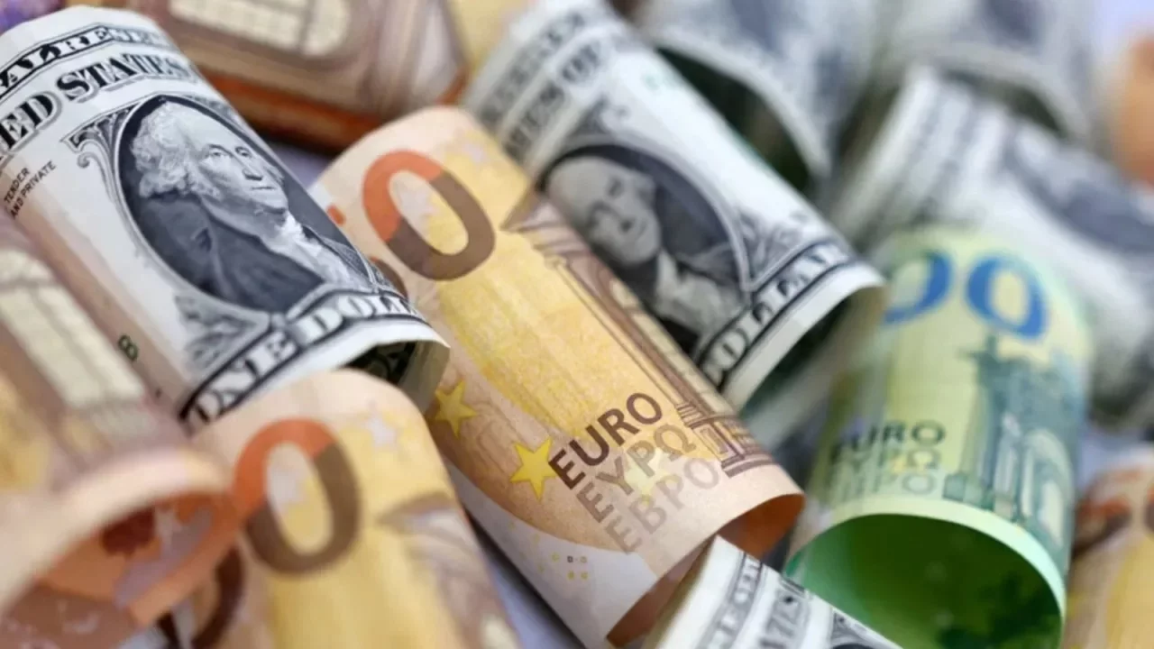 Dolar ve Euro güne nasıl başladı?